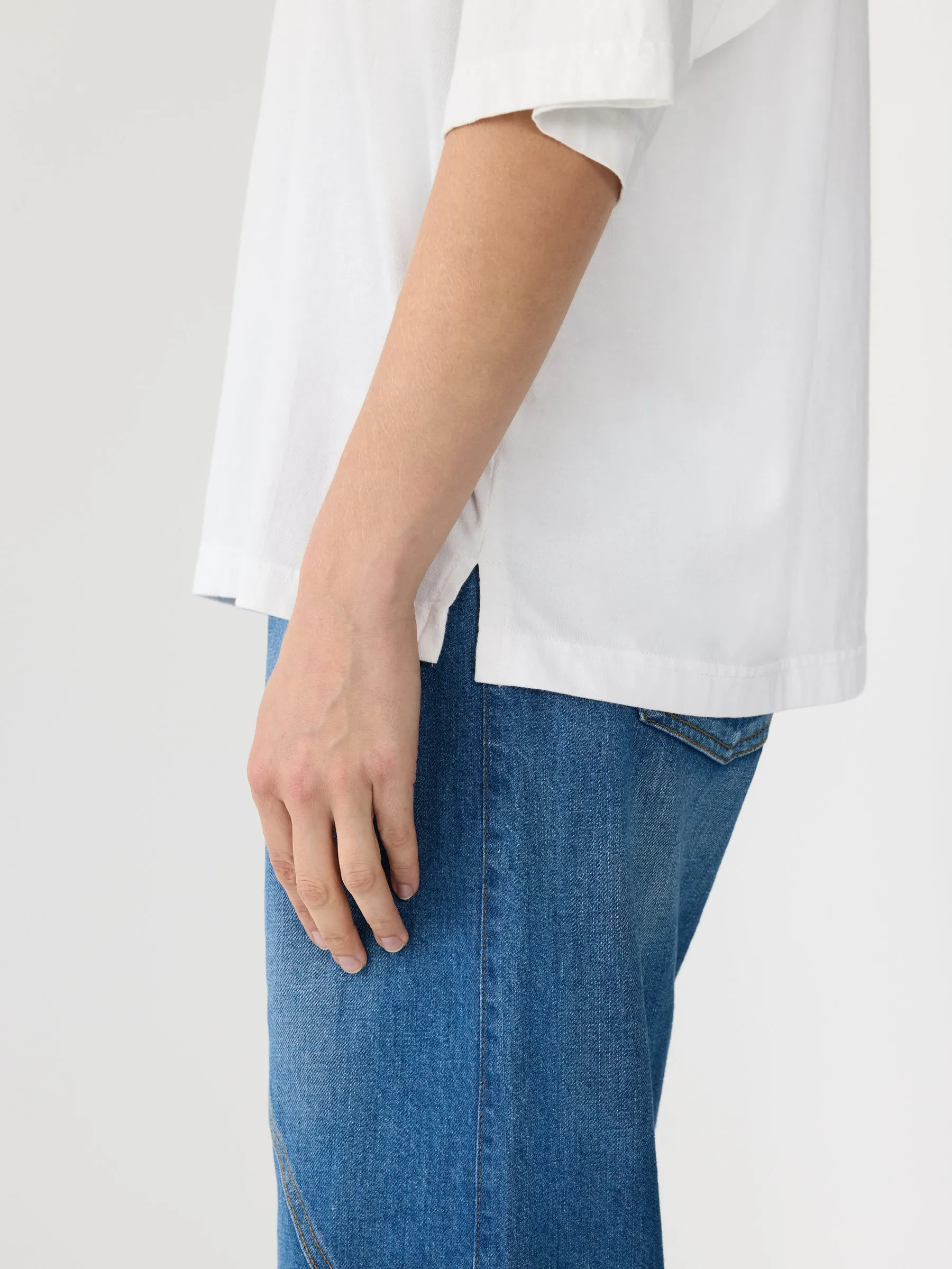 athletic v neck short sleeve t.shirt