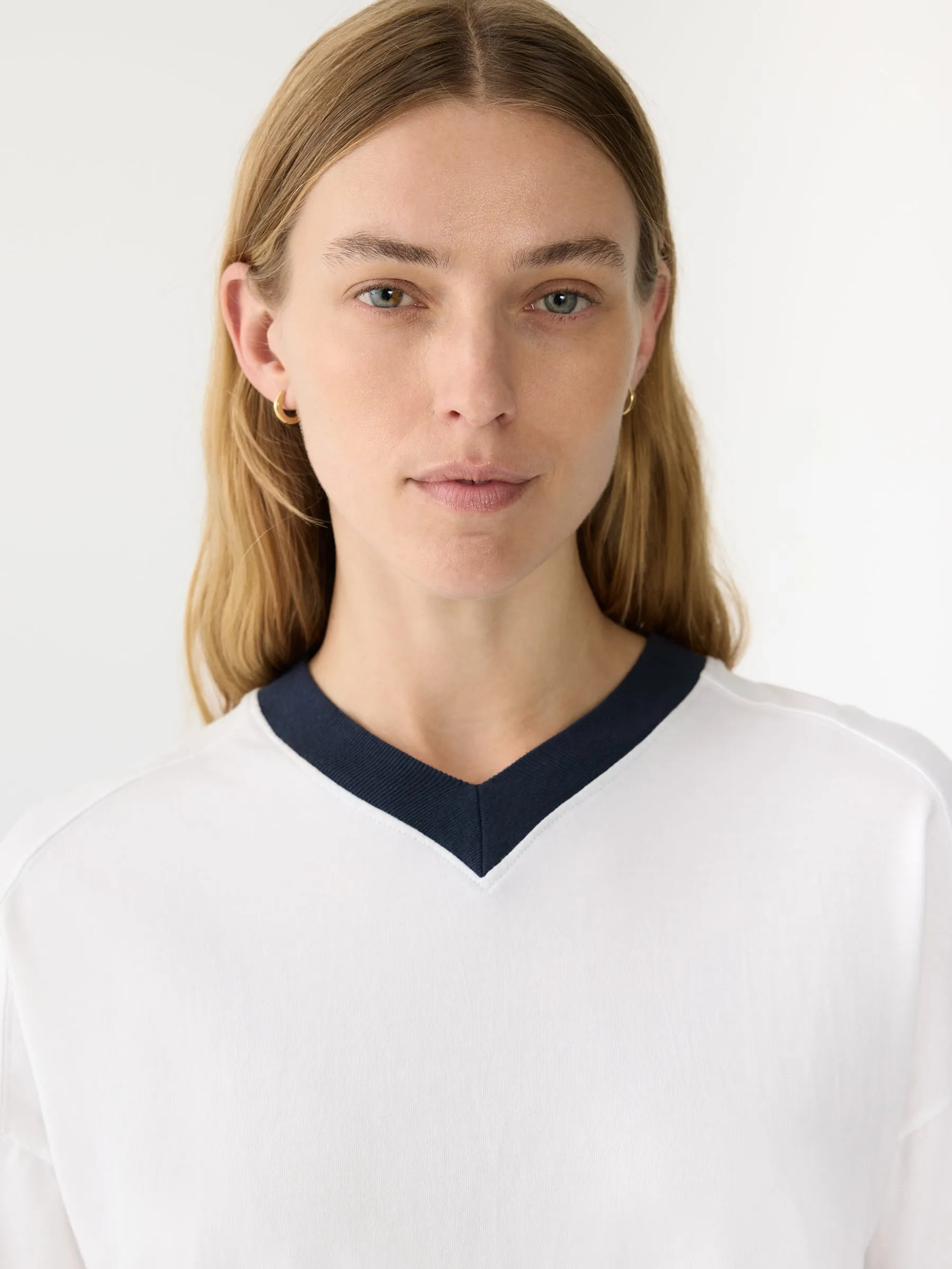 athletic v neck short sleeve t.shirt