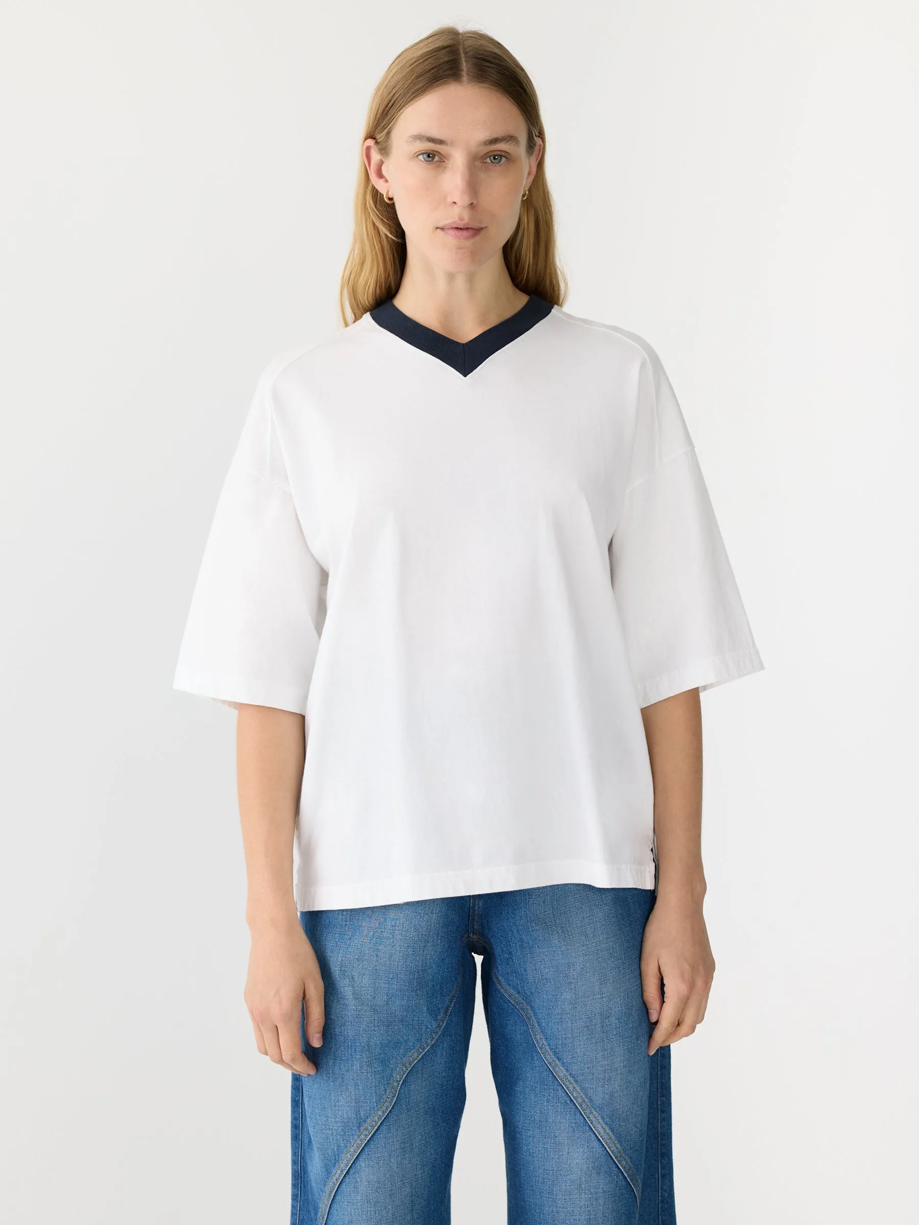 athletic v neck short sleeve t.shirt