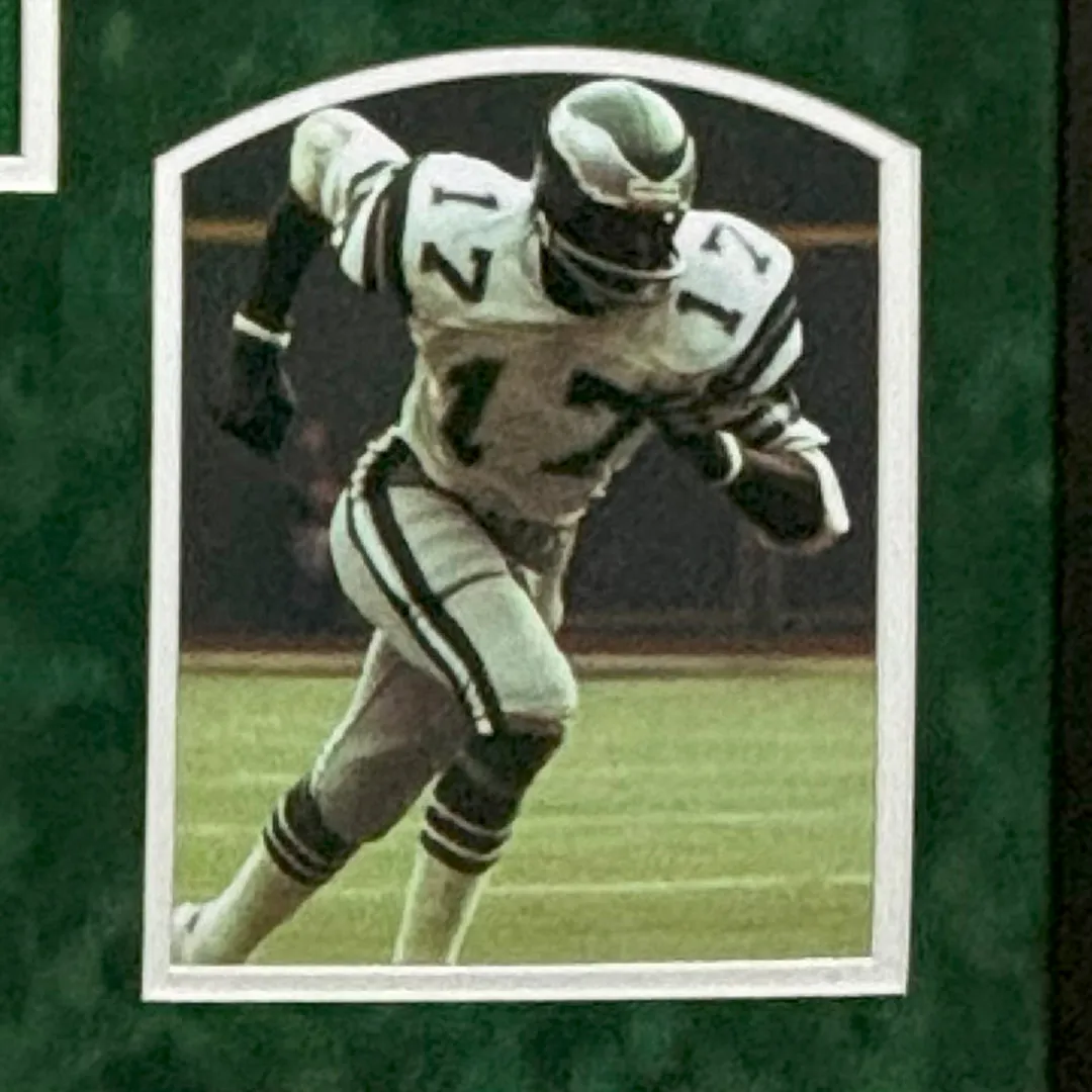 Harold Carmichael Signed HOF 20 Philadelphia Green Custom Suede Matte Framed Football Jersey (Beckett)