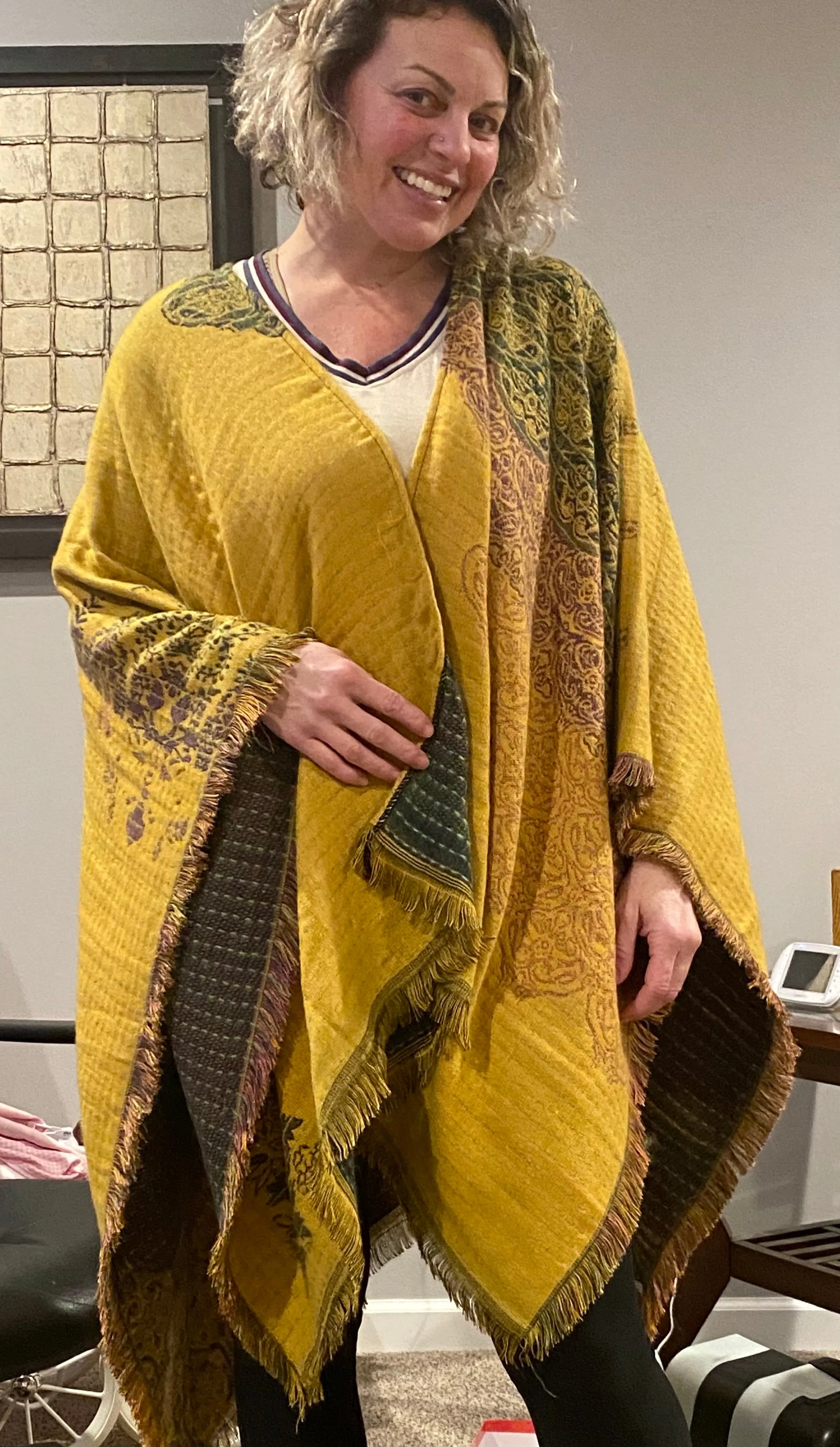 Medallion Ruana