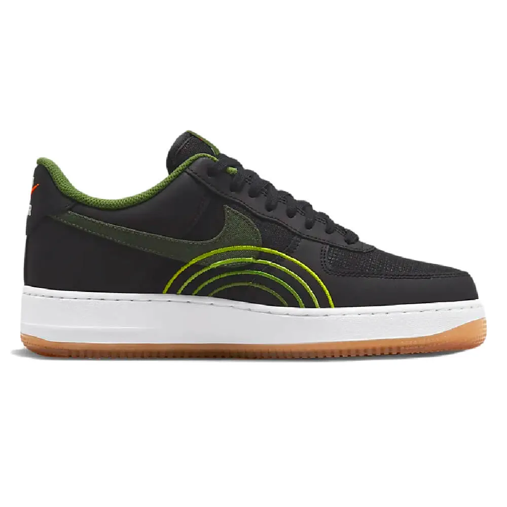 Nike Air Force 1 07 LV8 sneakers, black/white